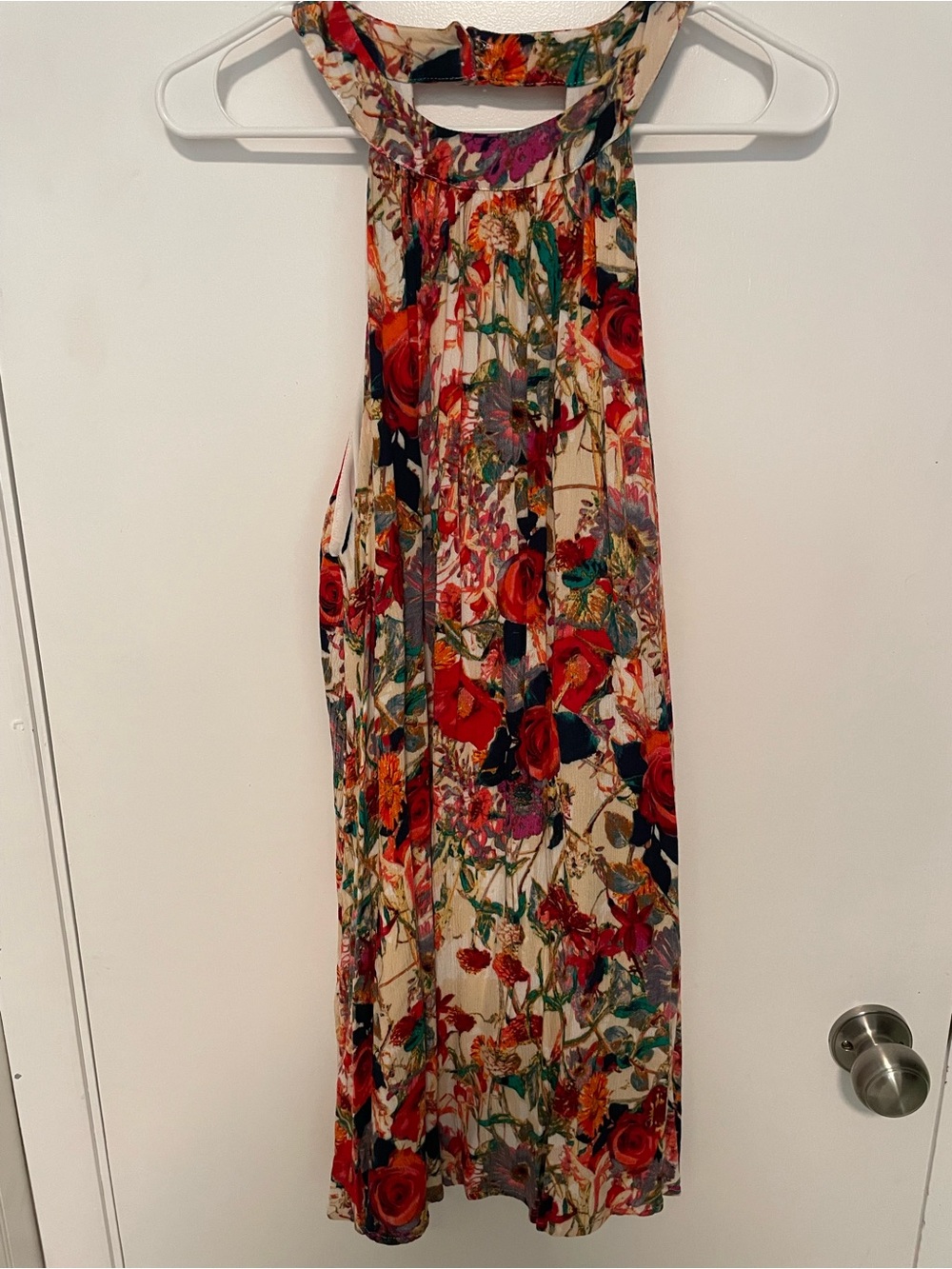 Sleeveless Floral Midi Dress in Red and Cream